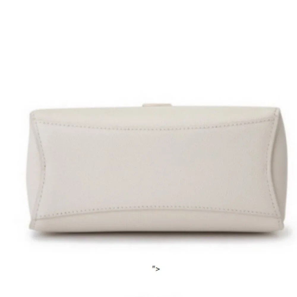 COURONNE Korean Kalmia Cream Tote Bag